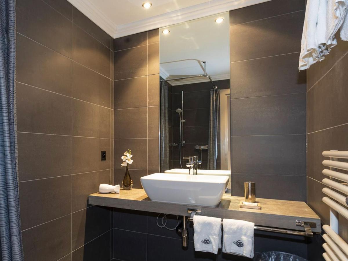 Hotel Central, Spa & Lounge Bar Кранс Монтана Екстериор снимка