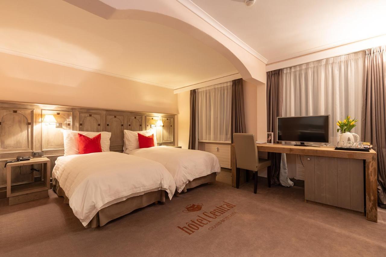 Hotel Central, Spa & Lounge Bar Кранс Монтана Екстериор снимка
