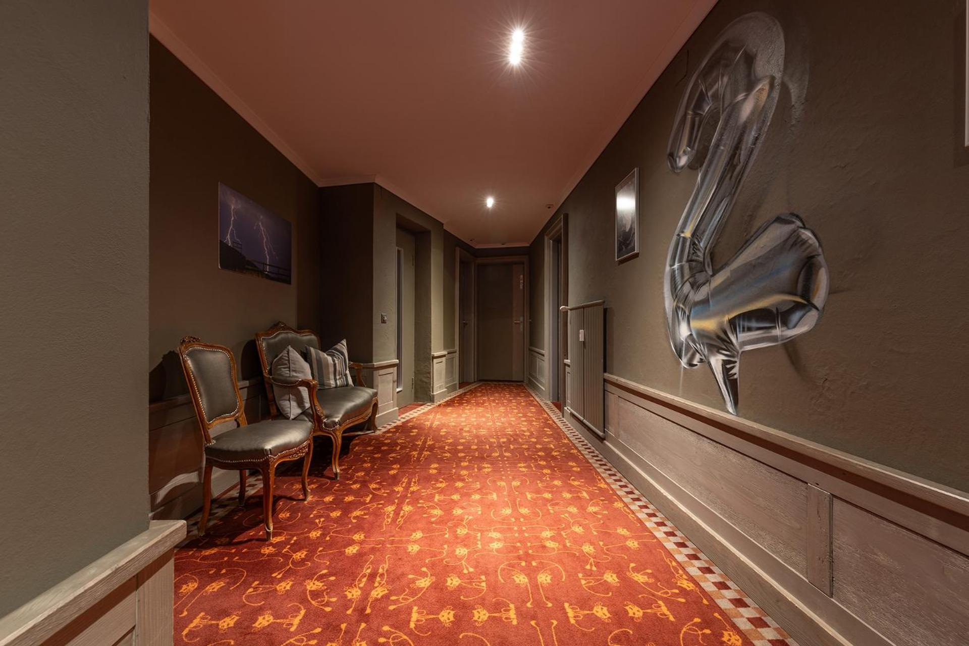 Hotel Central, Spa & Lounge Bar Кранс Монтана Екстериор снимка